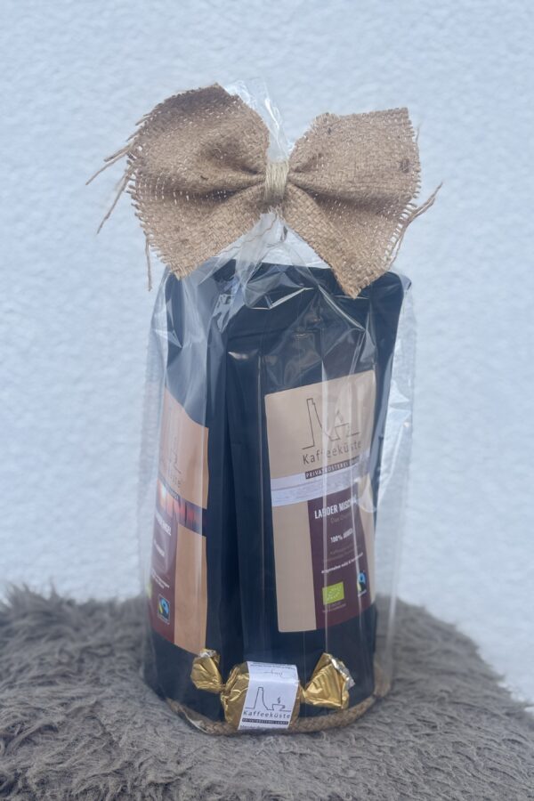 Mittleres Weihnachtsgeschenk by Lucie